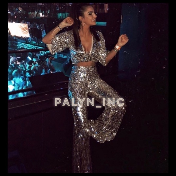 ❤️NWT ZARA SILVER SEQUIN WRAP BLOUSE TOP - Picture 7 of 8